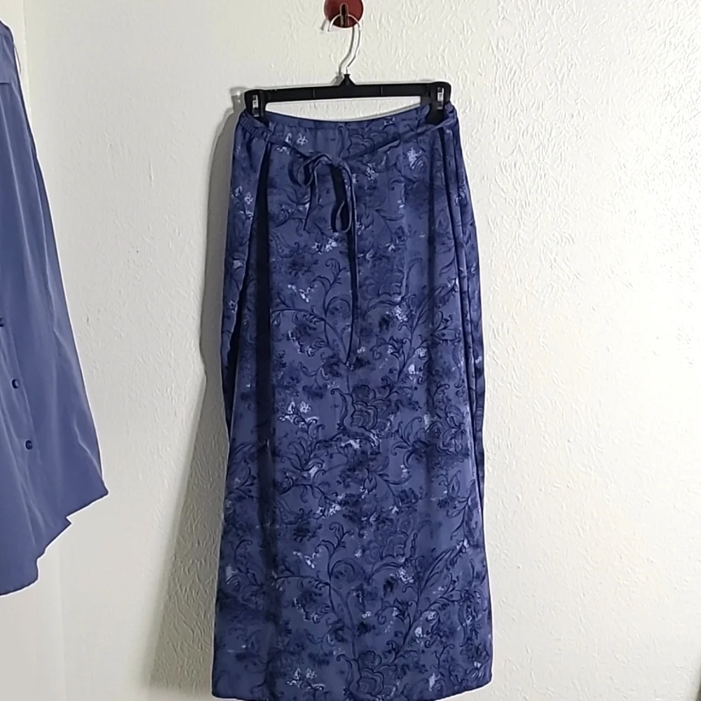Kathie Lee Collection Blue Sleeveless Top & Blue Print Maxi-Skirt-Large Skirt 14